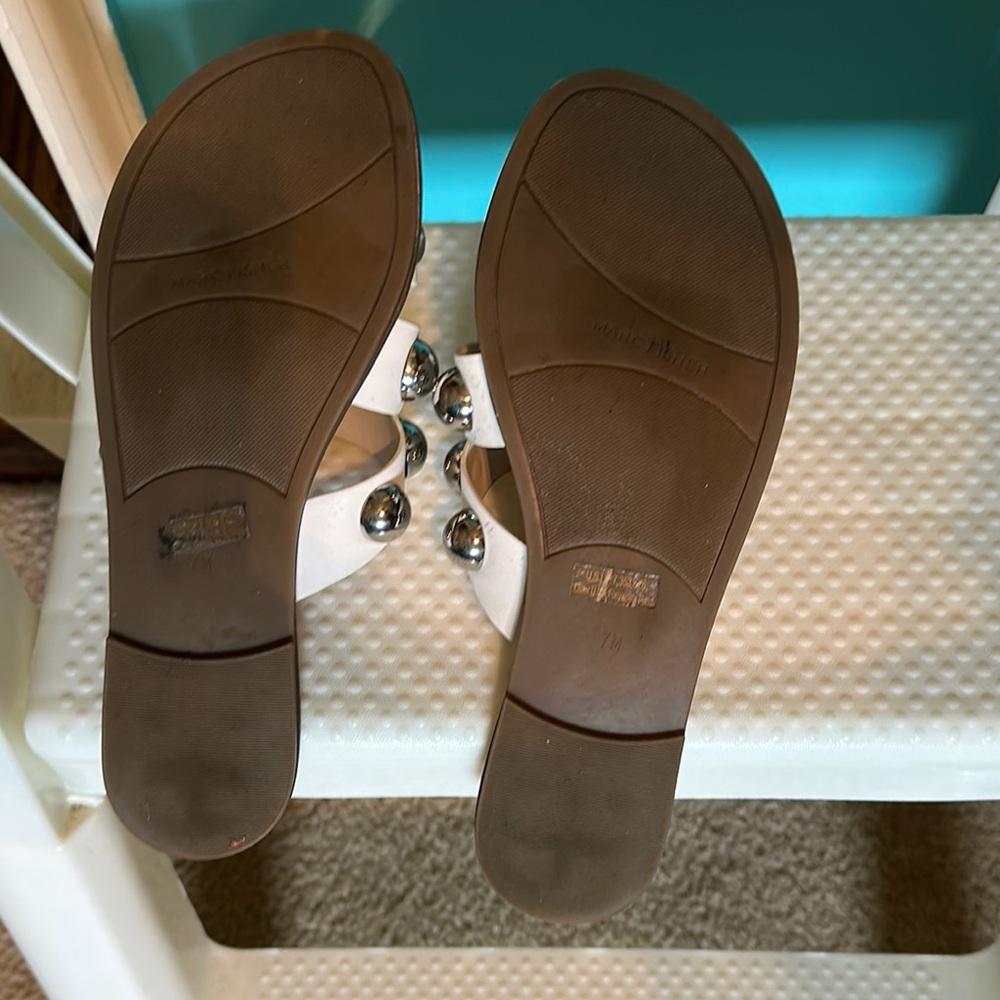 Marc Fisher‎ White Studded Women's Sandals - Picture 4 of 4